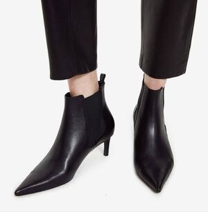 Anine Bing "Stevie" Pointed Toe Stiletto Booties Matte Black Leather Size 9